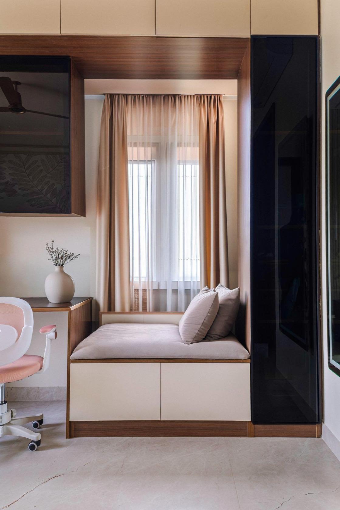 Bedroom bay-window seat with gloss wardrobe