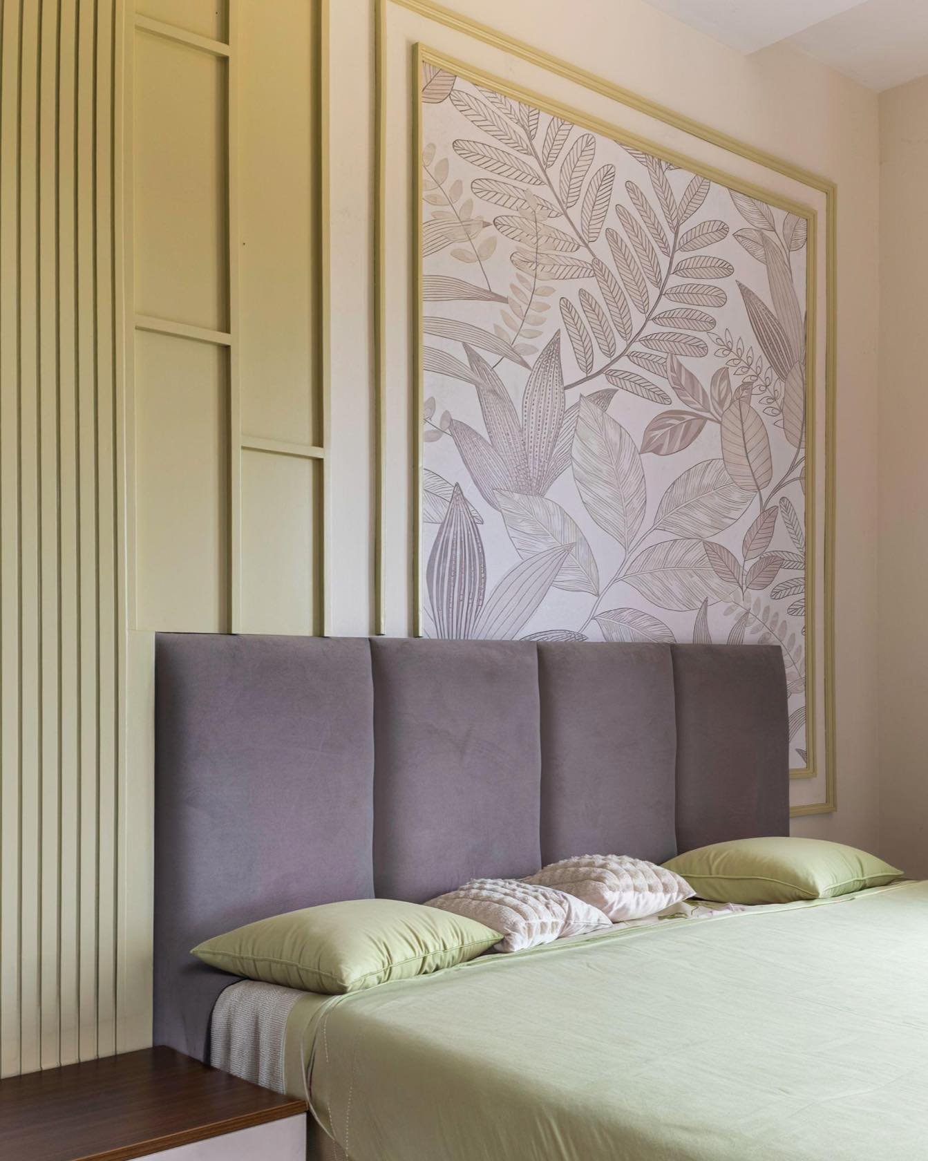 Bedroom with an embossed leaf art panel